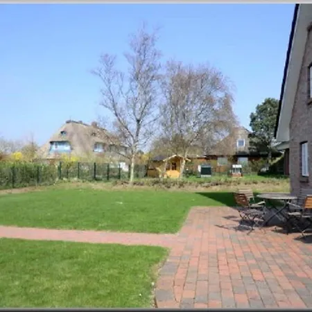 Ferienhaus In Foehr With 2 Bedrooms Nieblum
