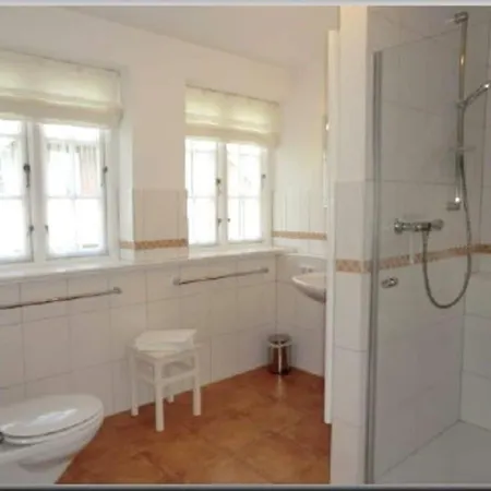 Ferienhaus In Foehr With 2 Bedrooms Nieblum